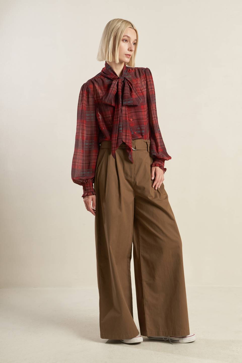 LOVELY INTUITION WOVEN PLAID TOP Flying Tomato